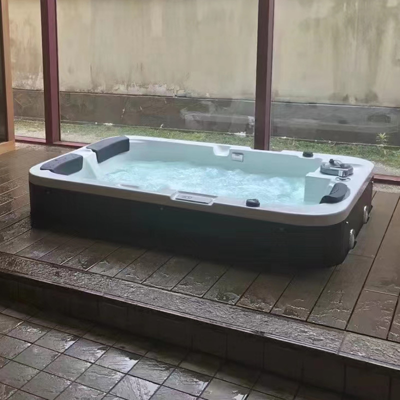 Piscina de Hidromasaje Grande  - Gardening Tools Big reseña y precio